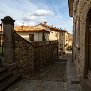 https://casa-vacanze-rasetto.italymilanhotels.net