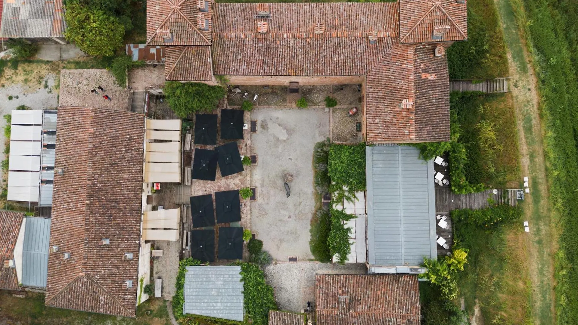 Antica Corte Pallavicina Relais Polesine Parmense 0*,